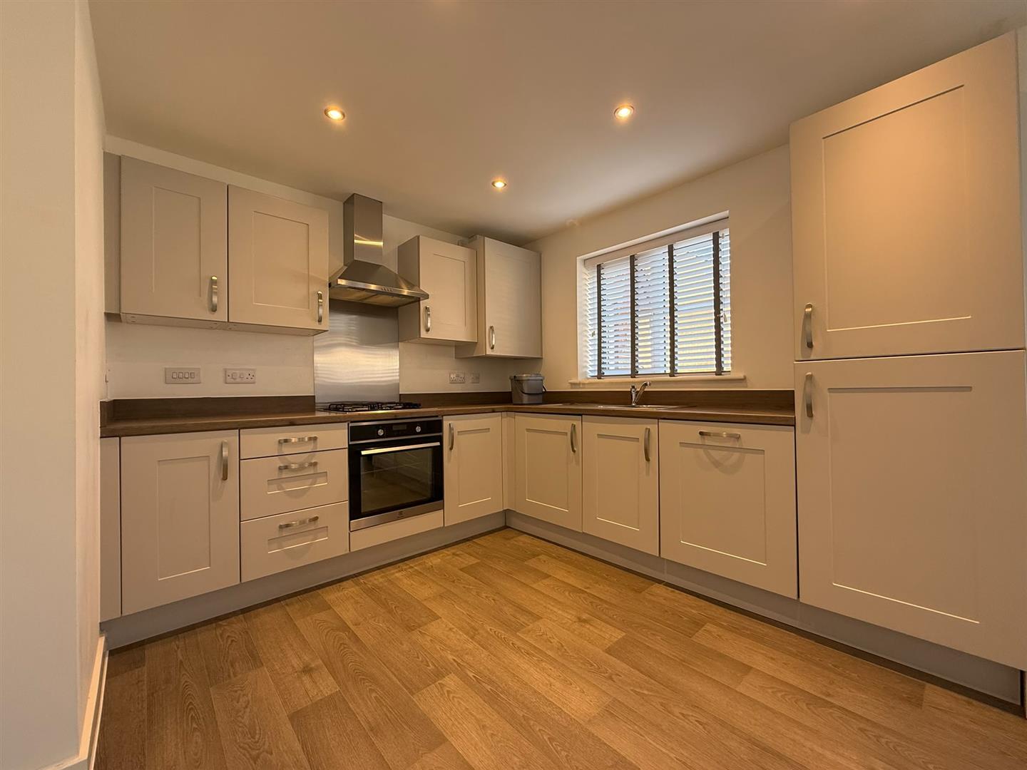 Flat Abram Close in Lancaster