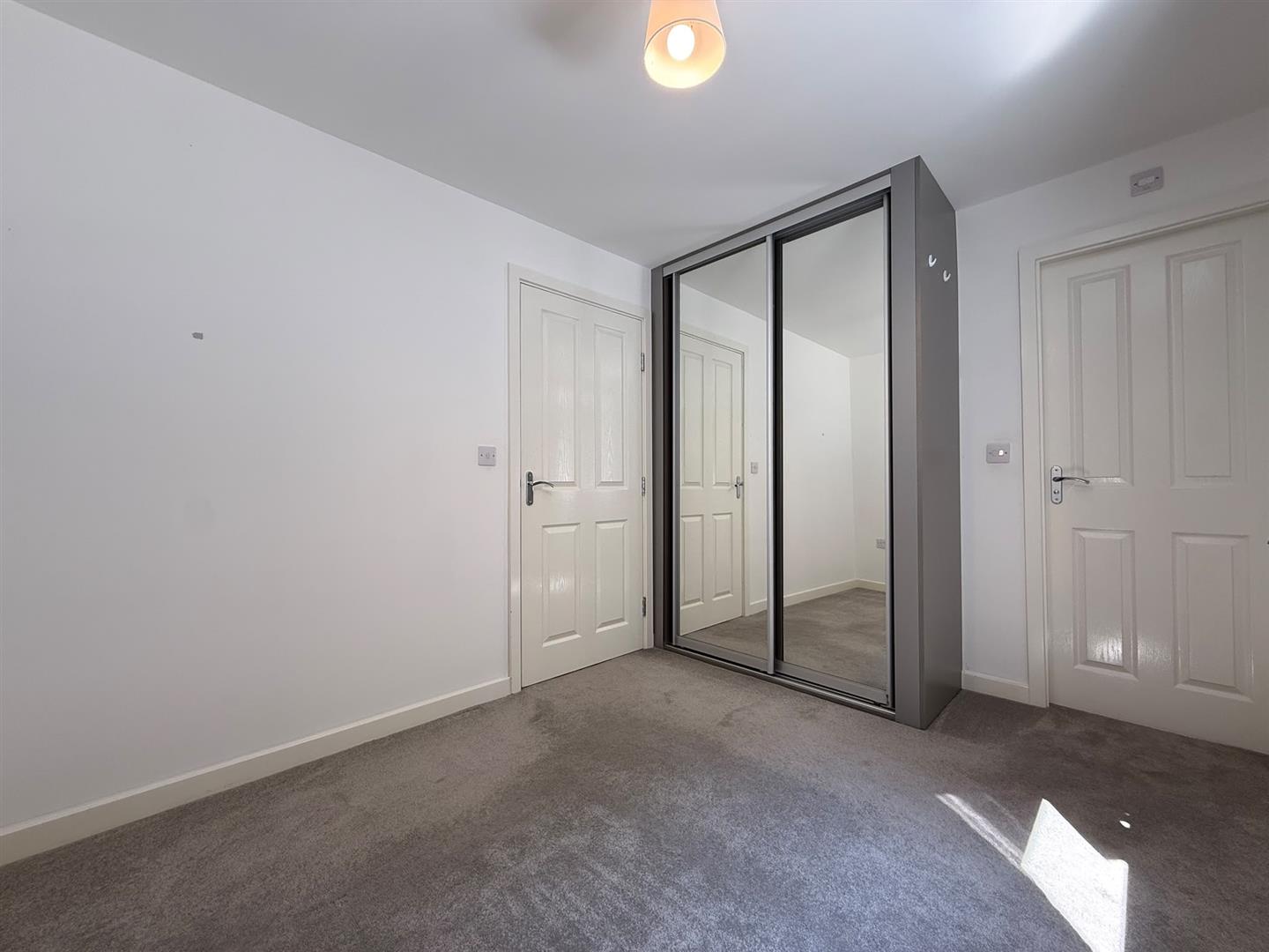 Flat Abram Close in Lancaster