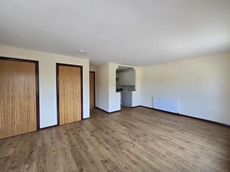 Flat Grampian Road in Elgin