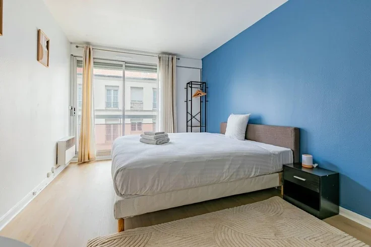 Flat Rue Maison Dieu in Paris