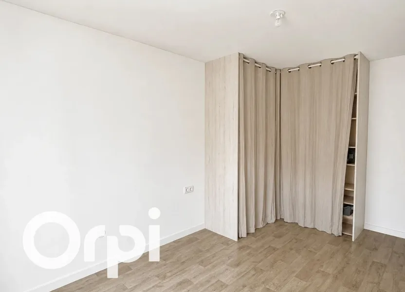 Appartement Rue Jacques Tati à Bois-d'Arcy