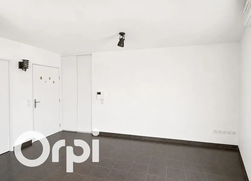 Appartement Rue Jacques Tati à Bois-d'Arcy