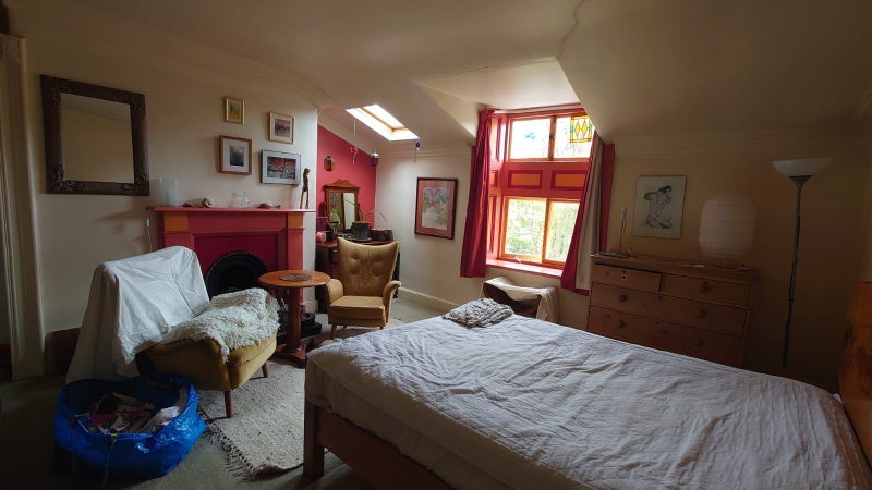 Room Sunnyside in Liverpool