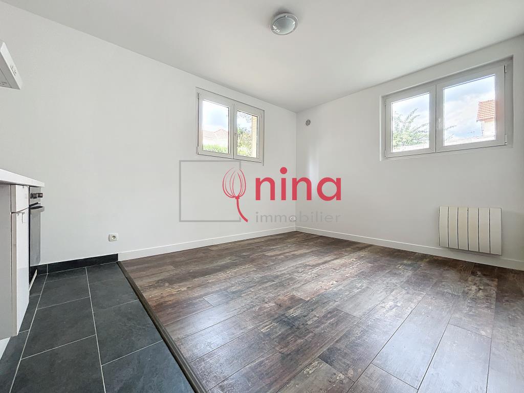 Flat Avenue Gambetta in Maisons-Alfort