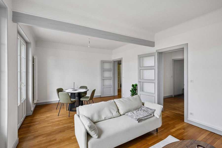 Flat Rue Félix Faure in Nancy