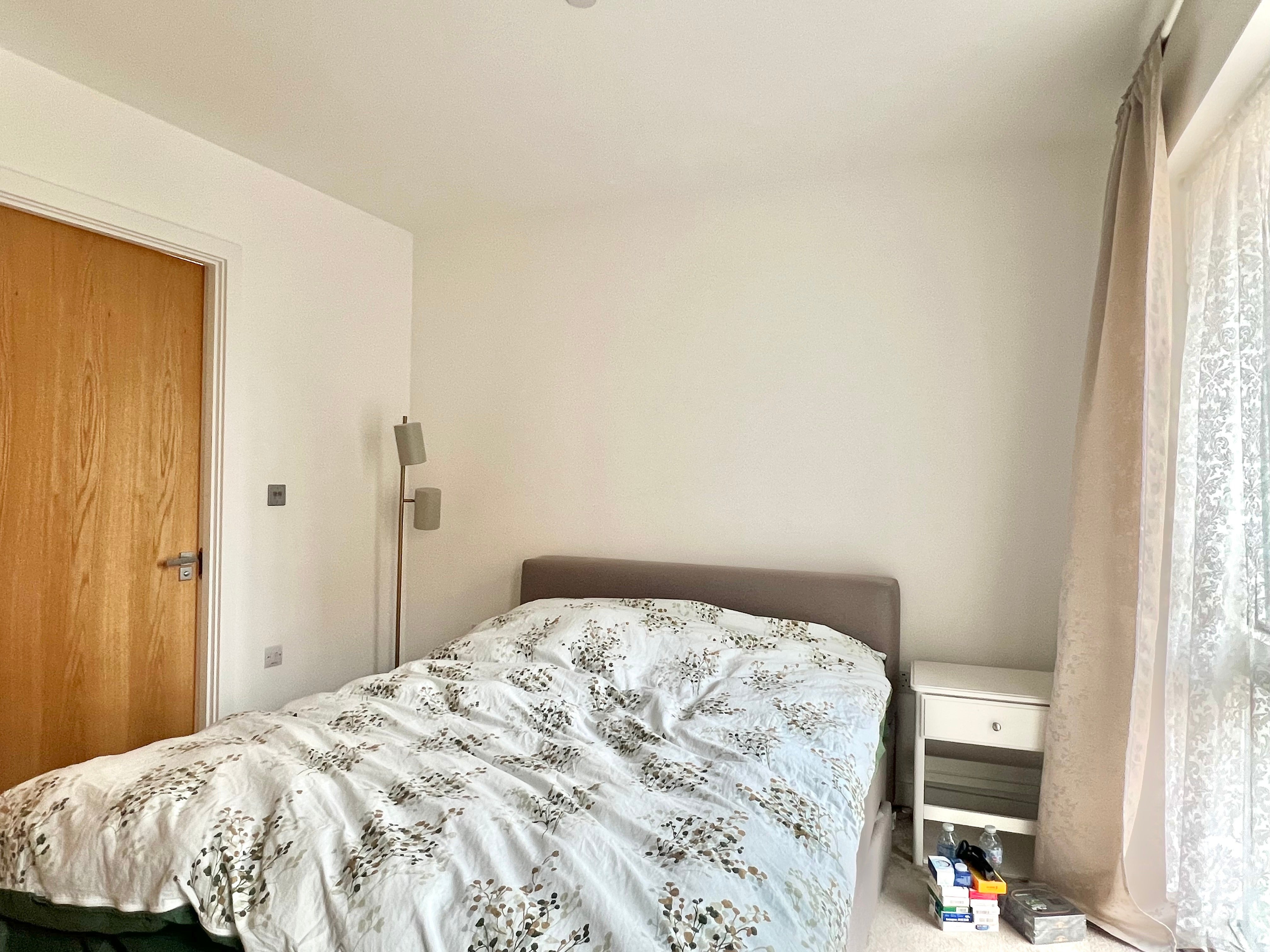 Flat Aerial Square in Greater London