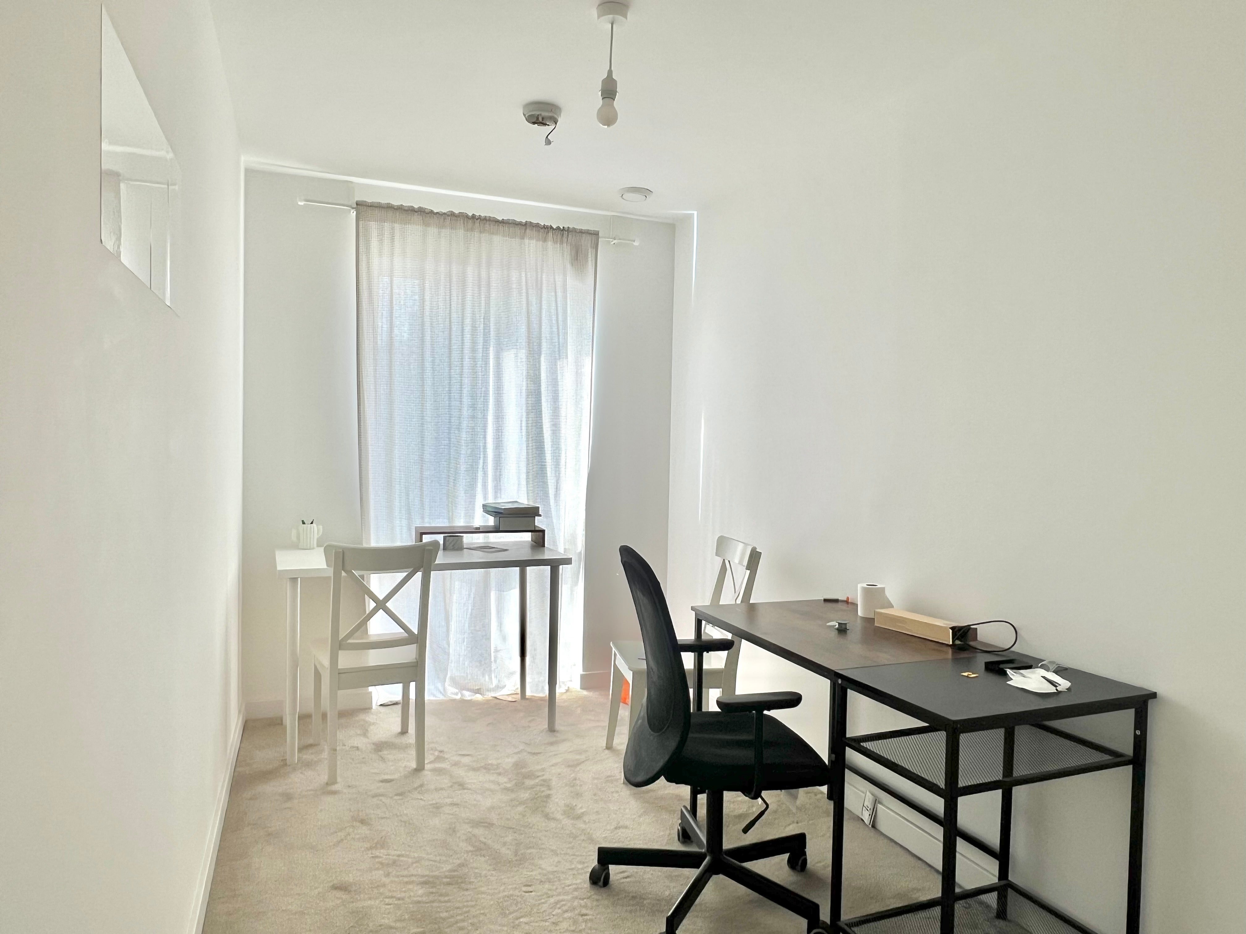 Flat Aerial Square in Greater London