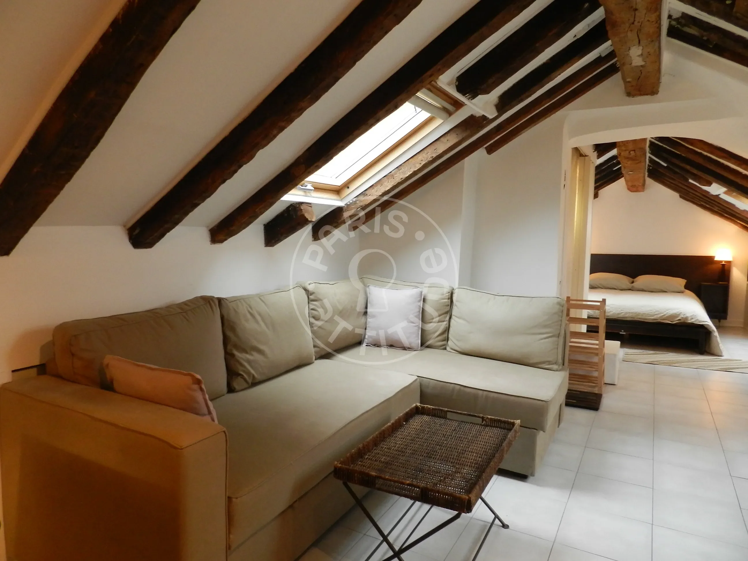 Appartement Rue des Innocents à Paris