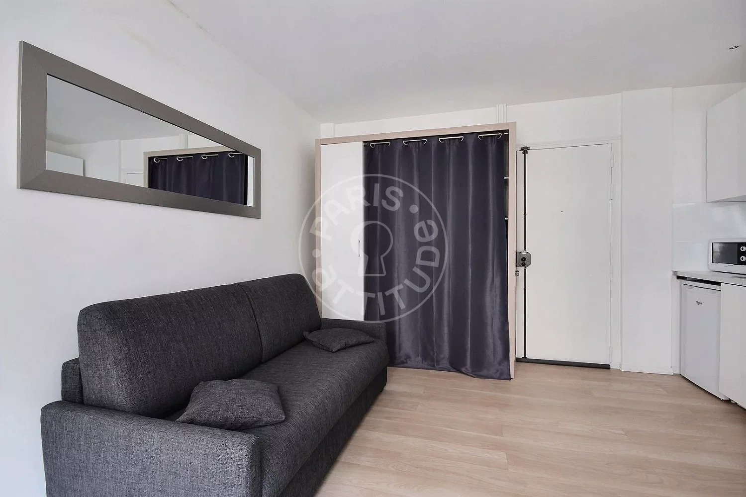 Appartement Rue Championnet à Paris