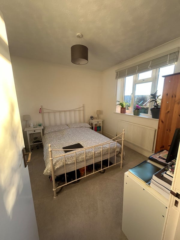 Room Belle Vue Road in Poole