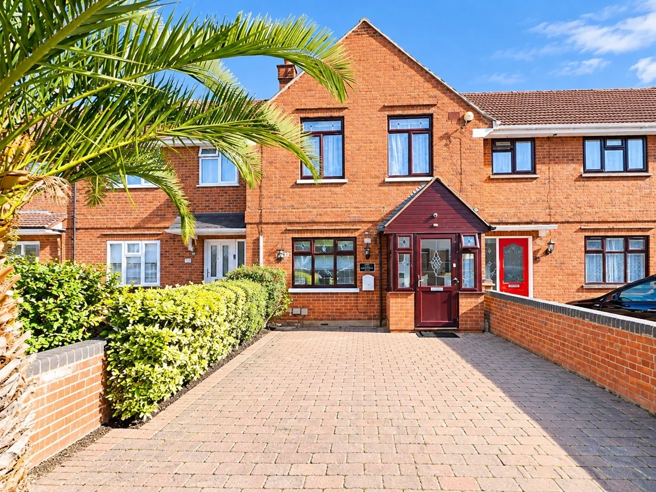 House Neville Road in Greater London