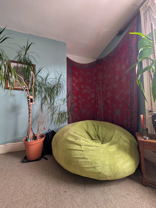 Room Brigstocke Road in Bristol