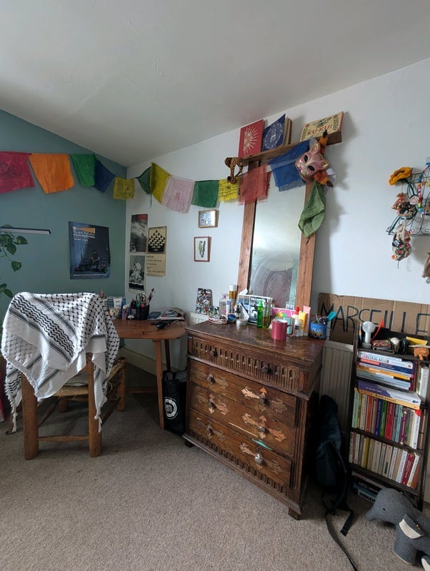 Room Brigstocke Road in Bristol