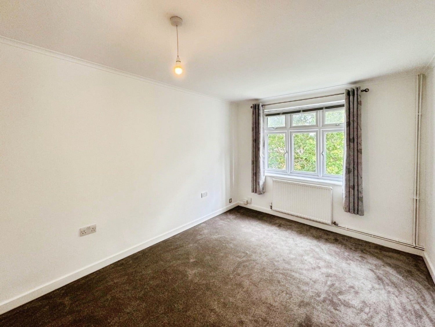 Flat Croft Close in Greater London