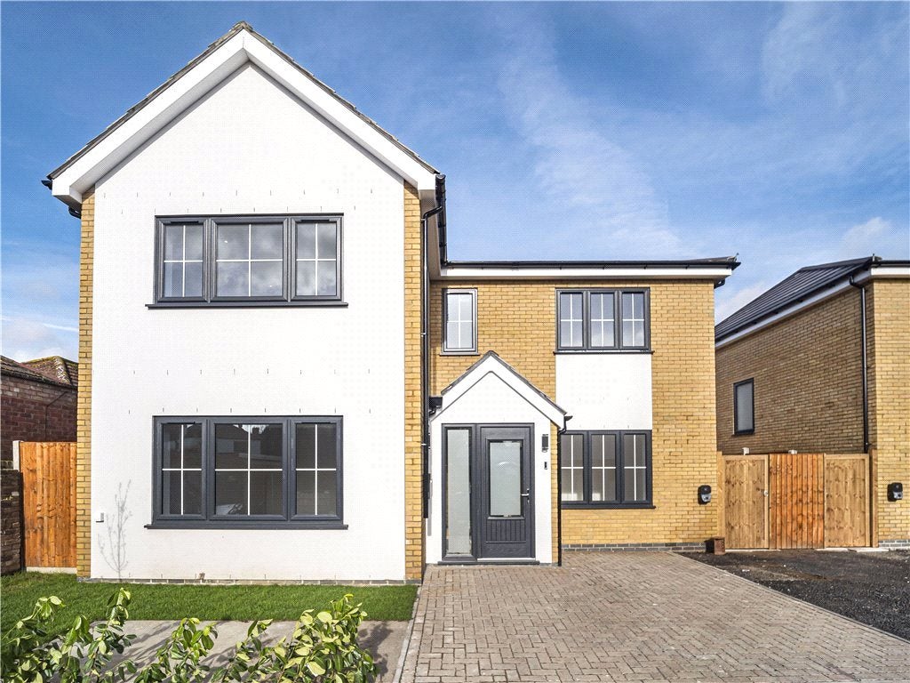 House Fairway in Greater London