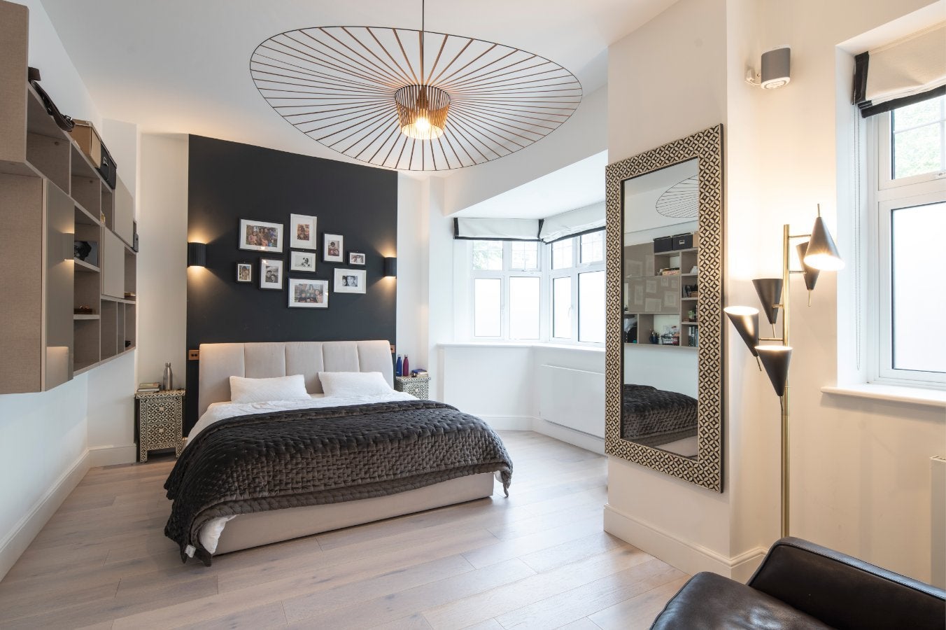 Flat Eton Avenue in Greater London