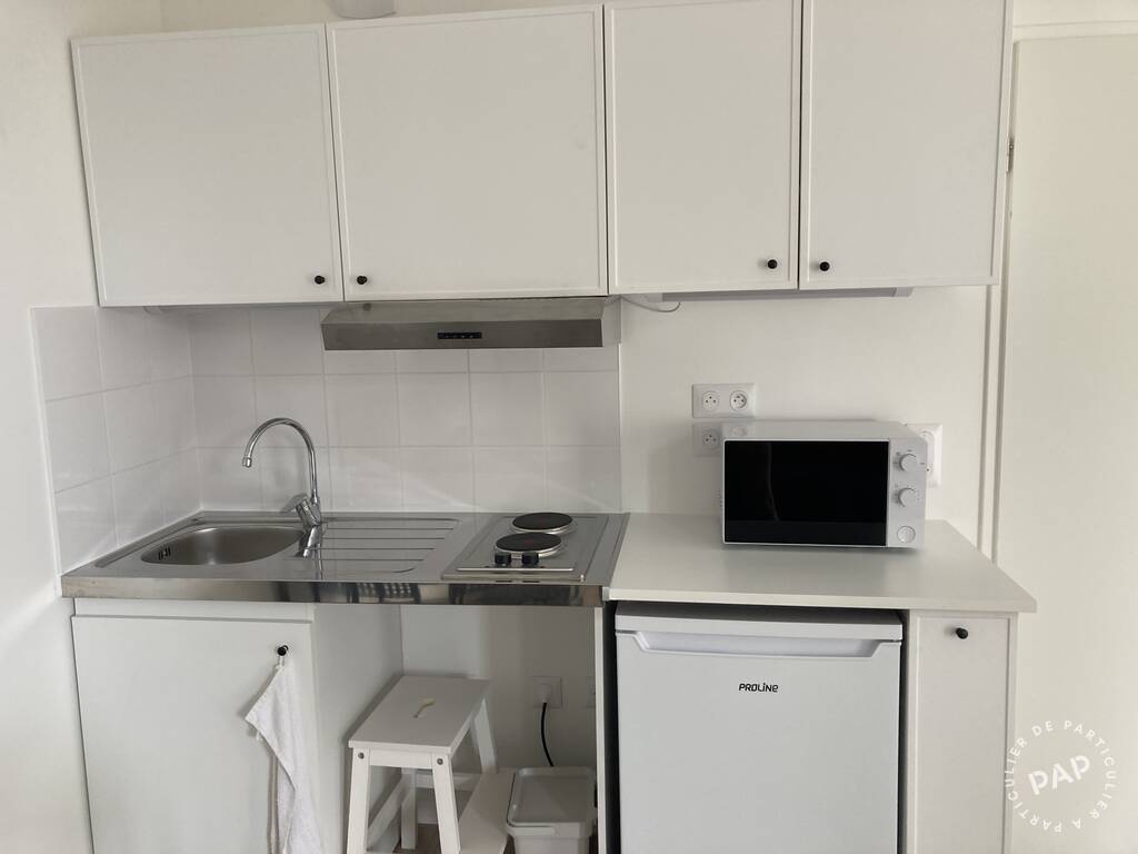 Flat Place des Onze Arpents in Villejuif