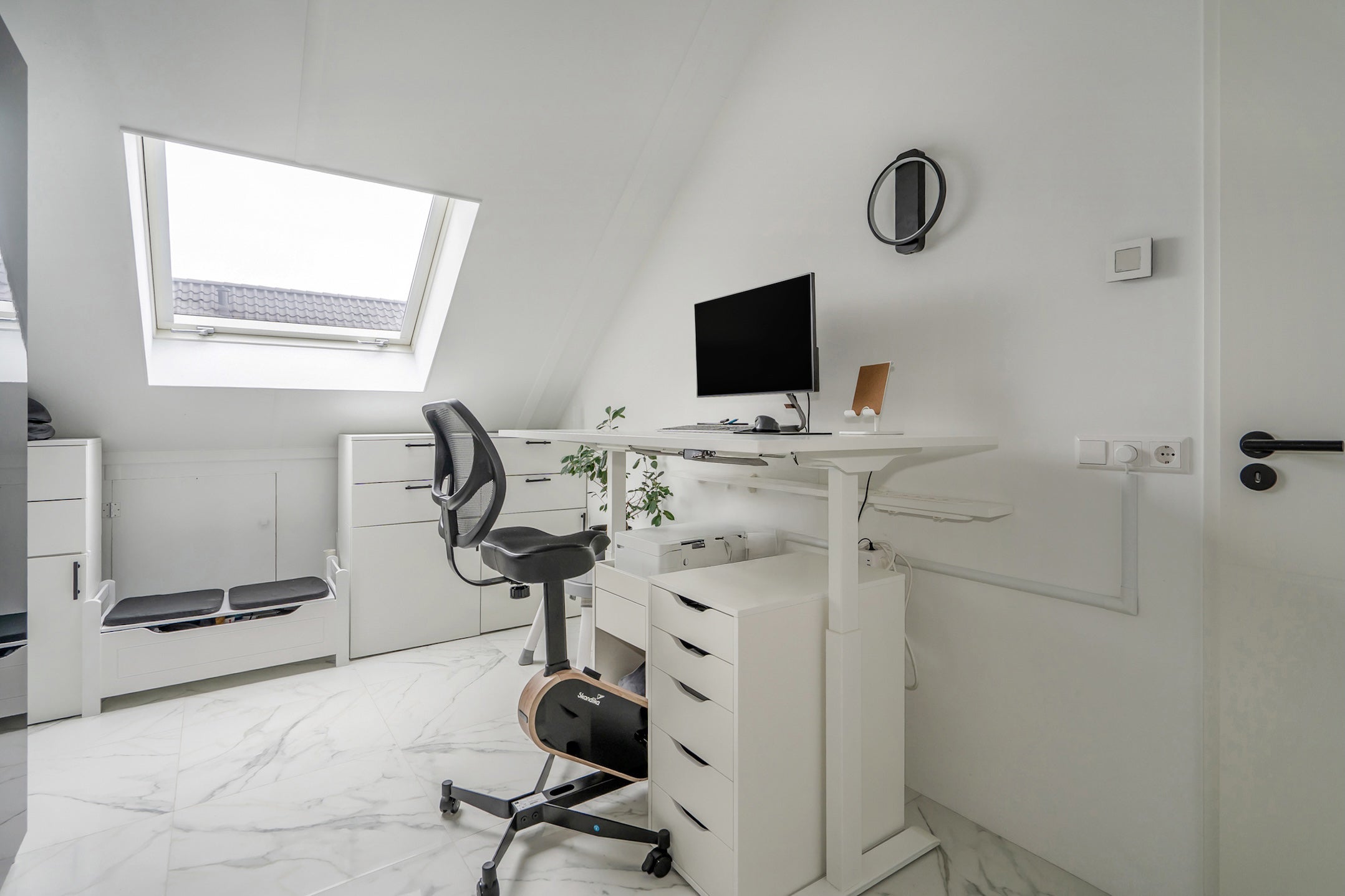Tussenwoning te koop: Amstelstroom 73, Zoetermeer