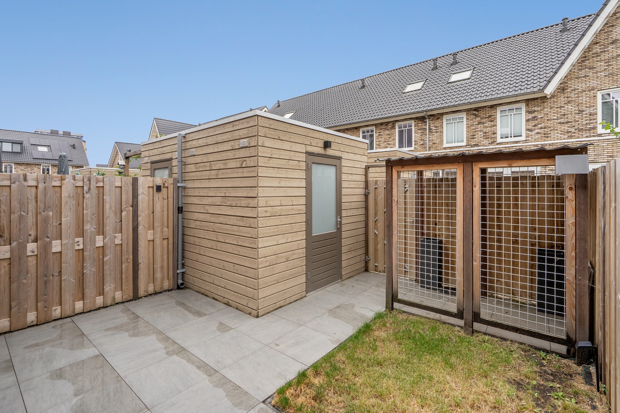 Tussenwoning te koop: Amstelstroom 73, Zoetermeer