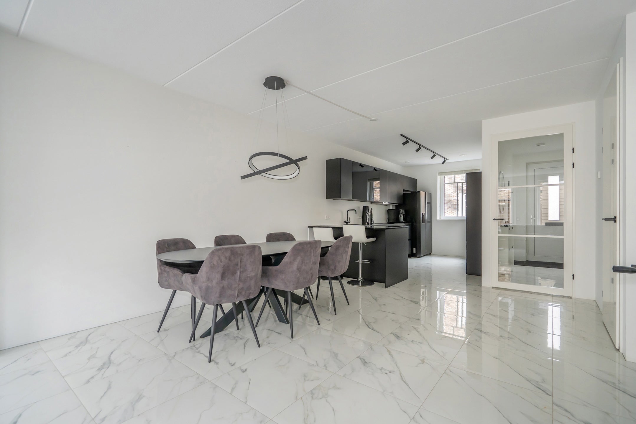 Tussenwoning te koop: Amstelstroom 73, Zoetermeer
