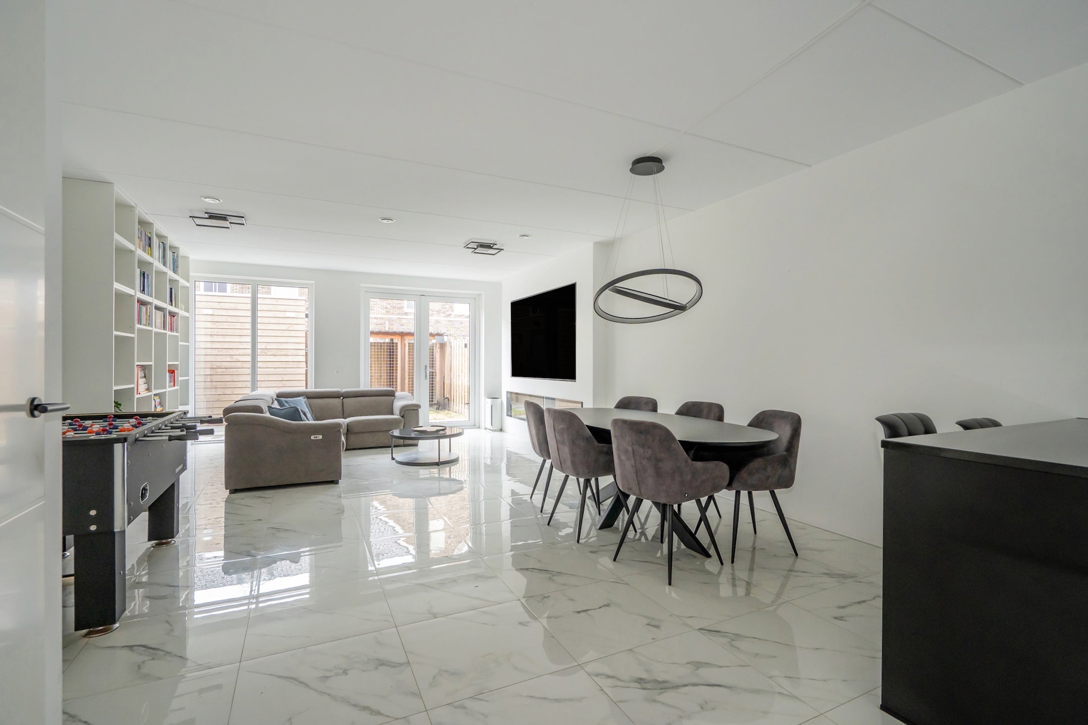 Tussenwoning te koop: Amstelstroom 73, Zoetermeer