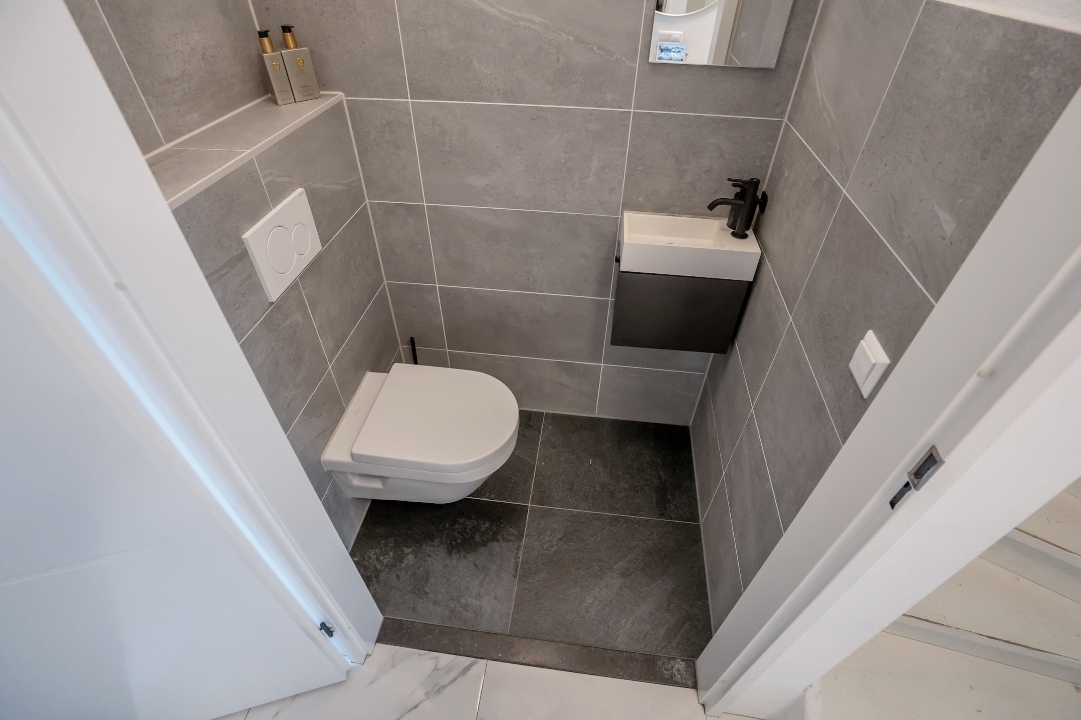 Tussenwoning te koop: Amstelstroom 73, Zoetermeer