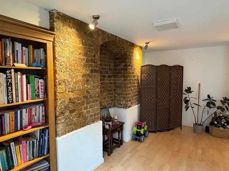 Room Rutland Road in Greater London