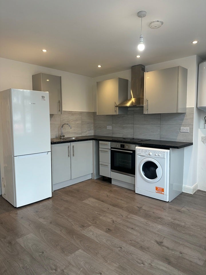 Flat Shenley Road in Hertsmere