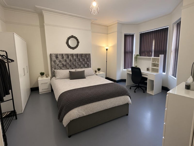 Room Birch Lane in Manchester