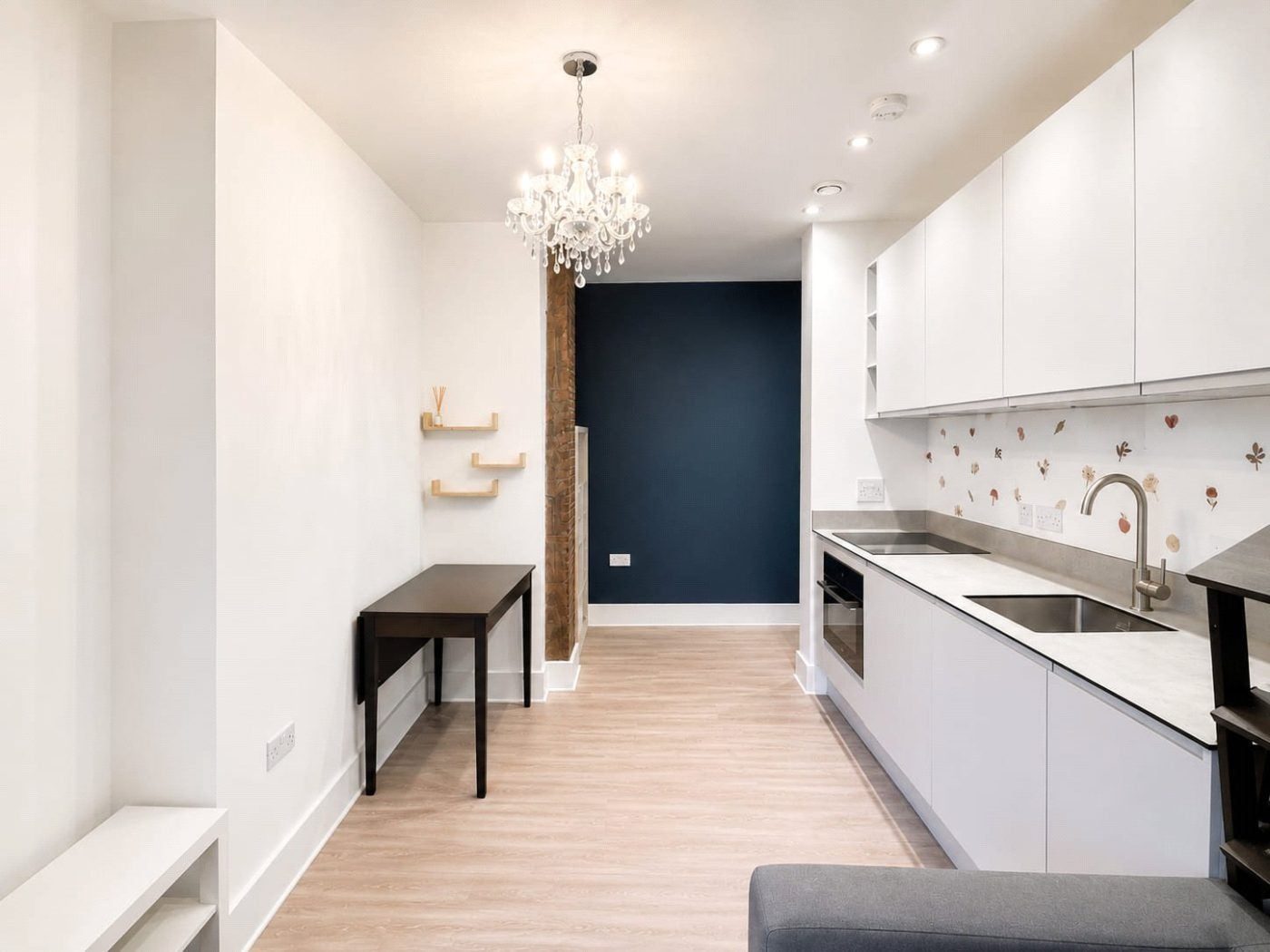 Flat Baldwin Street in Bristol
