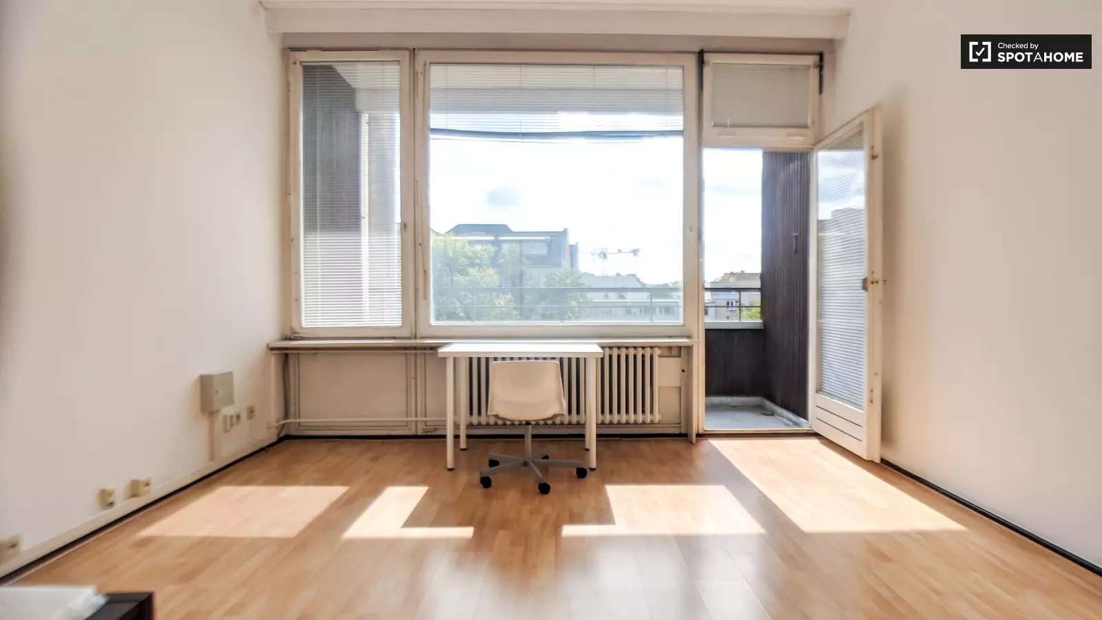 Wohnung Leibnizstraße in Berlin