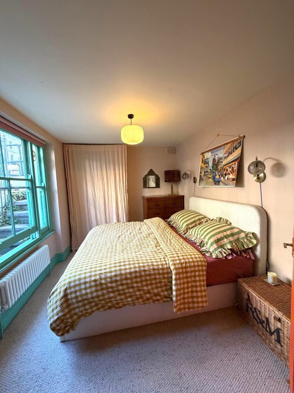 Flat Goldney Road in City of Westminster
