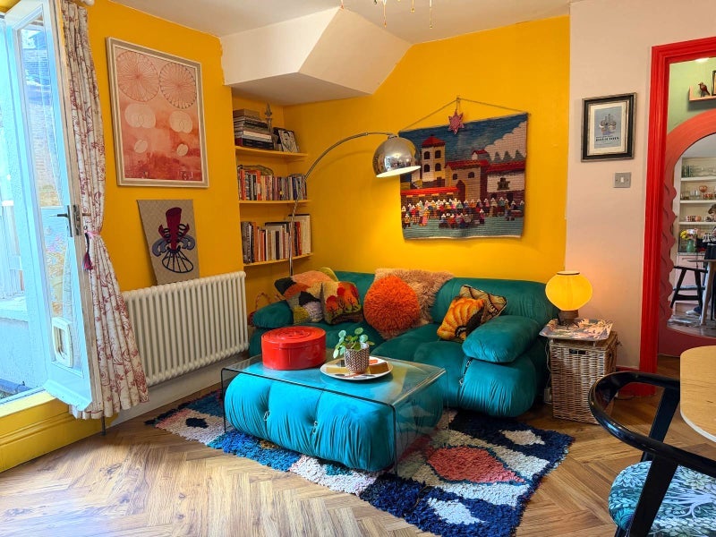 Flat Goldney Road in City of Westminster