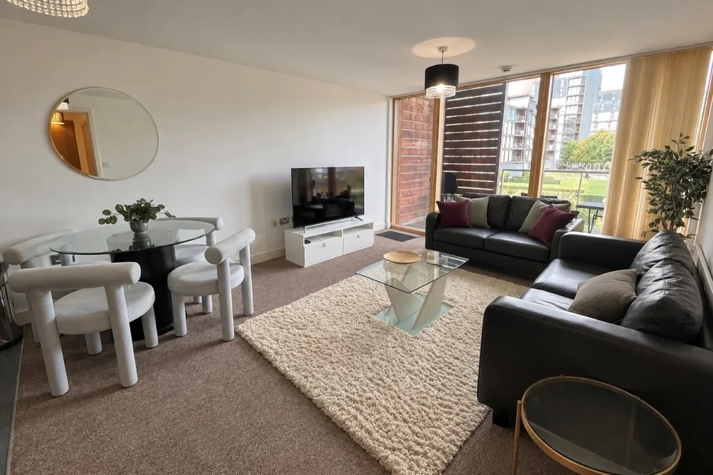 Flat Witan Gate in Milton Keynes