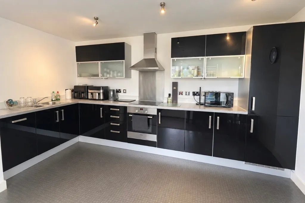 Flat Witan Gate in Milton Keynes