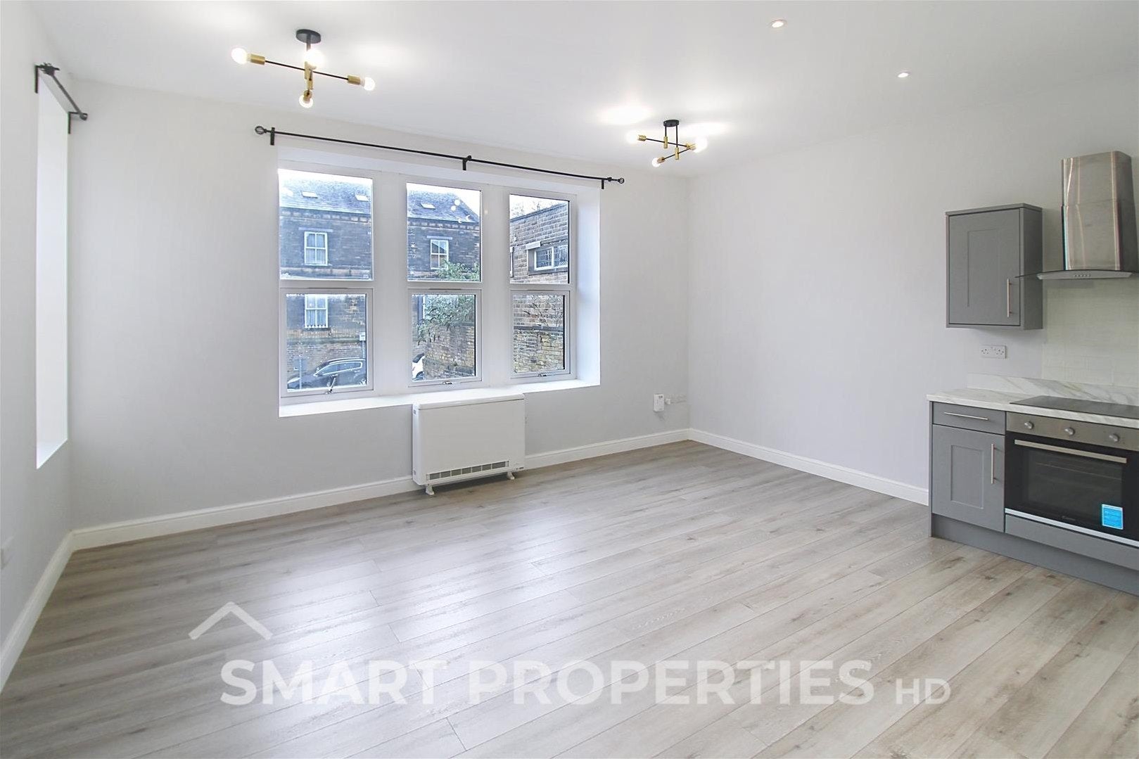 Flat Blackwall in Calderdale