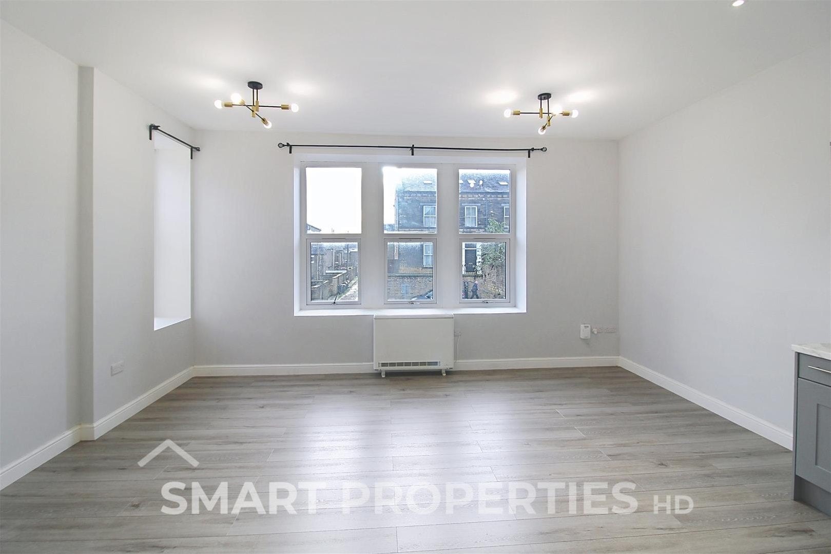 Flat Blackwall in Calderdale