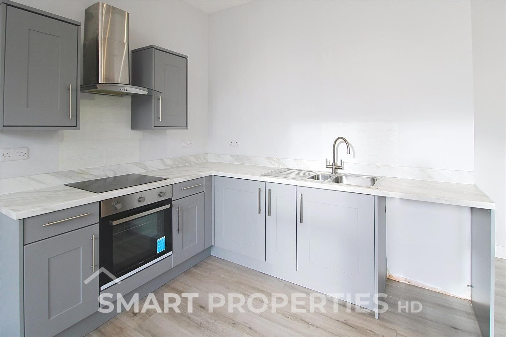 Flat Blackwall in Calderdale