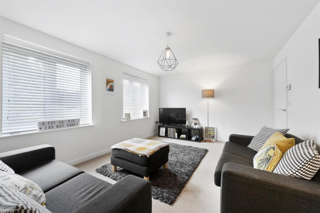 Flat Stornoway Road in Corby