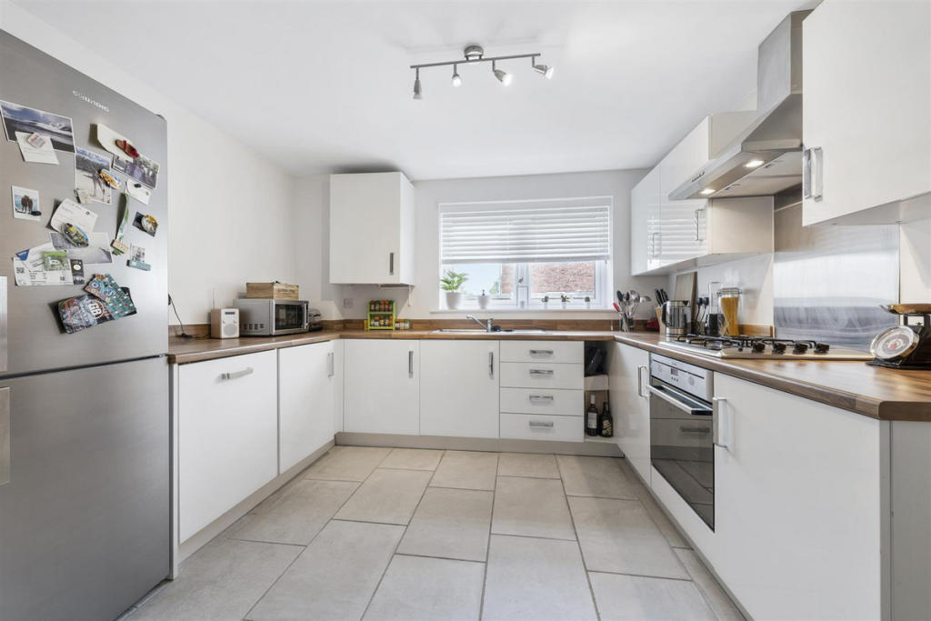 Flat Stornoway Road in Corby