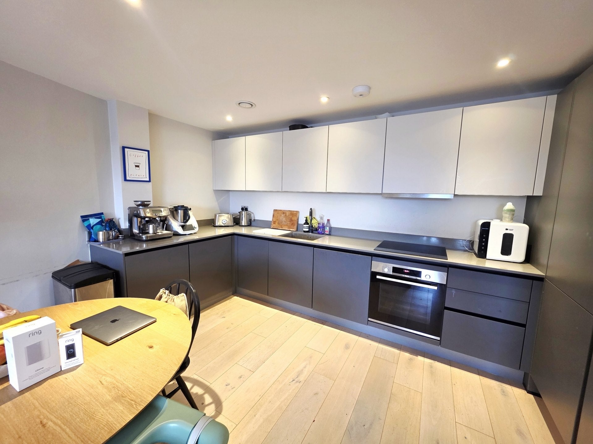 Flat Tottenham Lane in Greater London