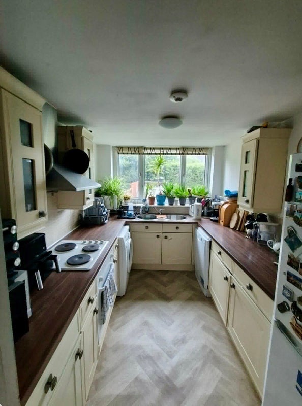 Room Parkfield Crescent in Tamworth