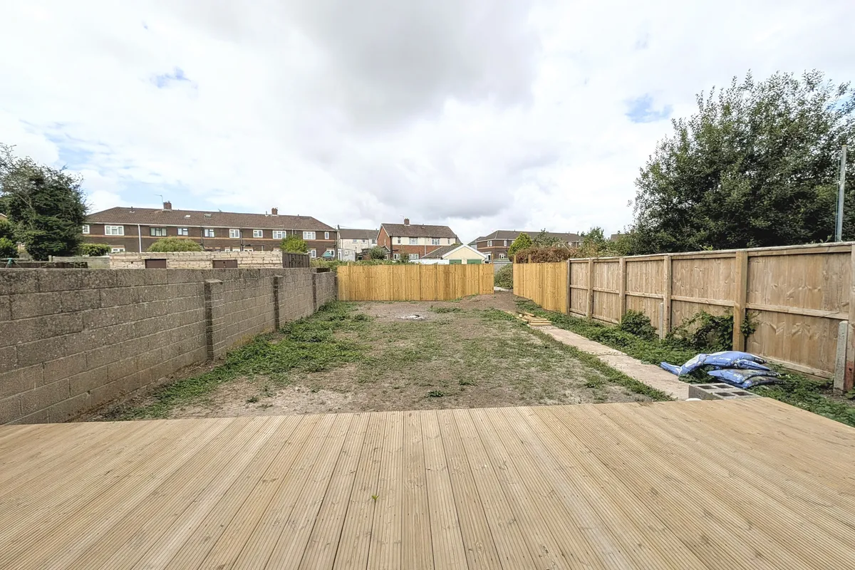 House Ash Grove in Llanharry