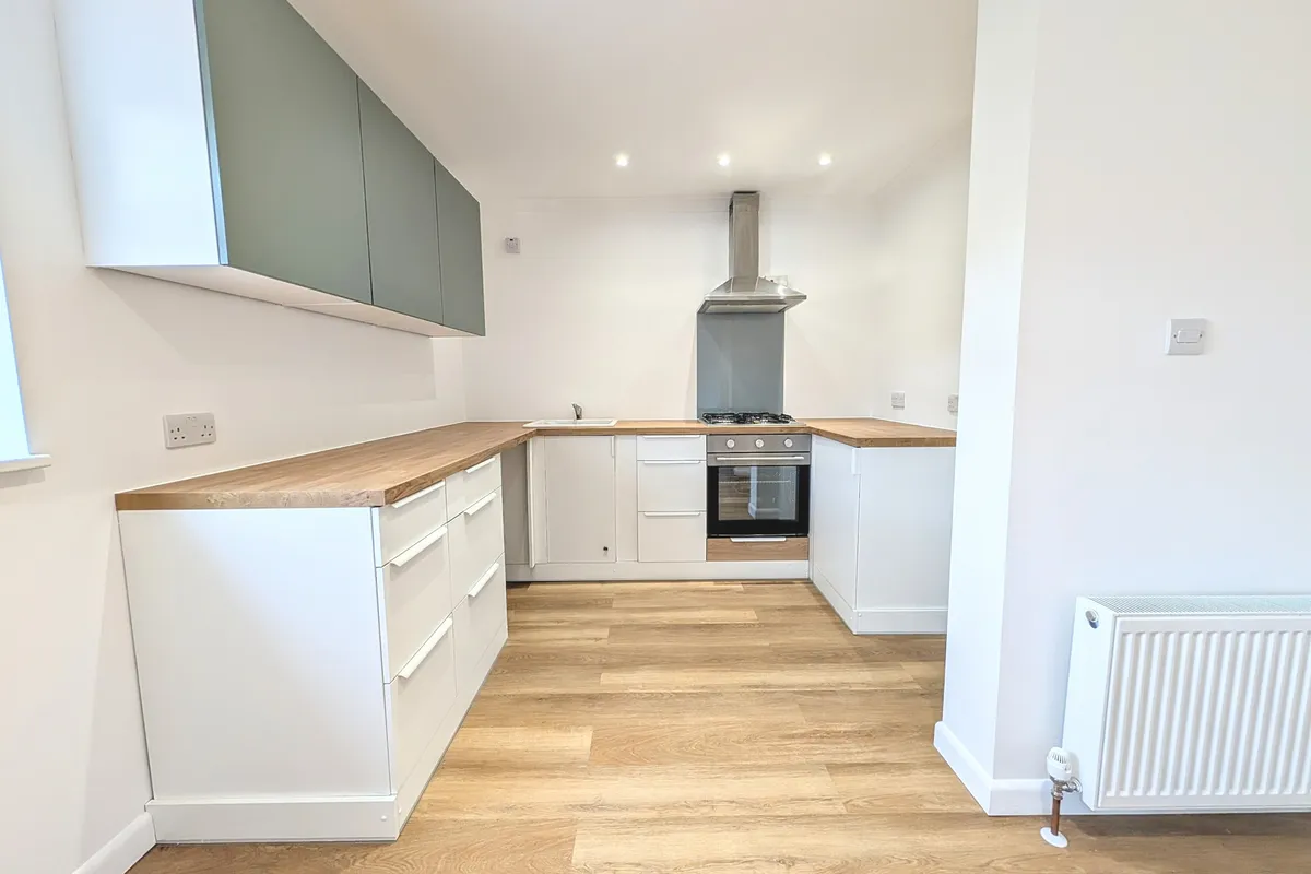 House Ash Grove in Llanharry