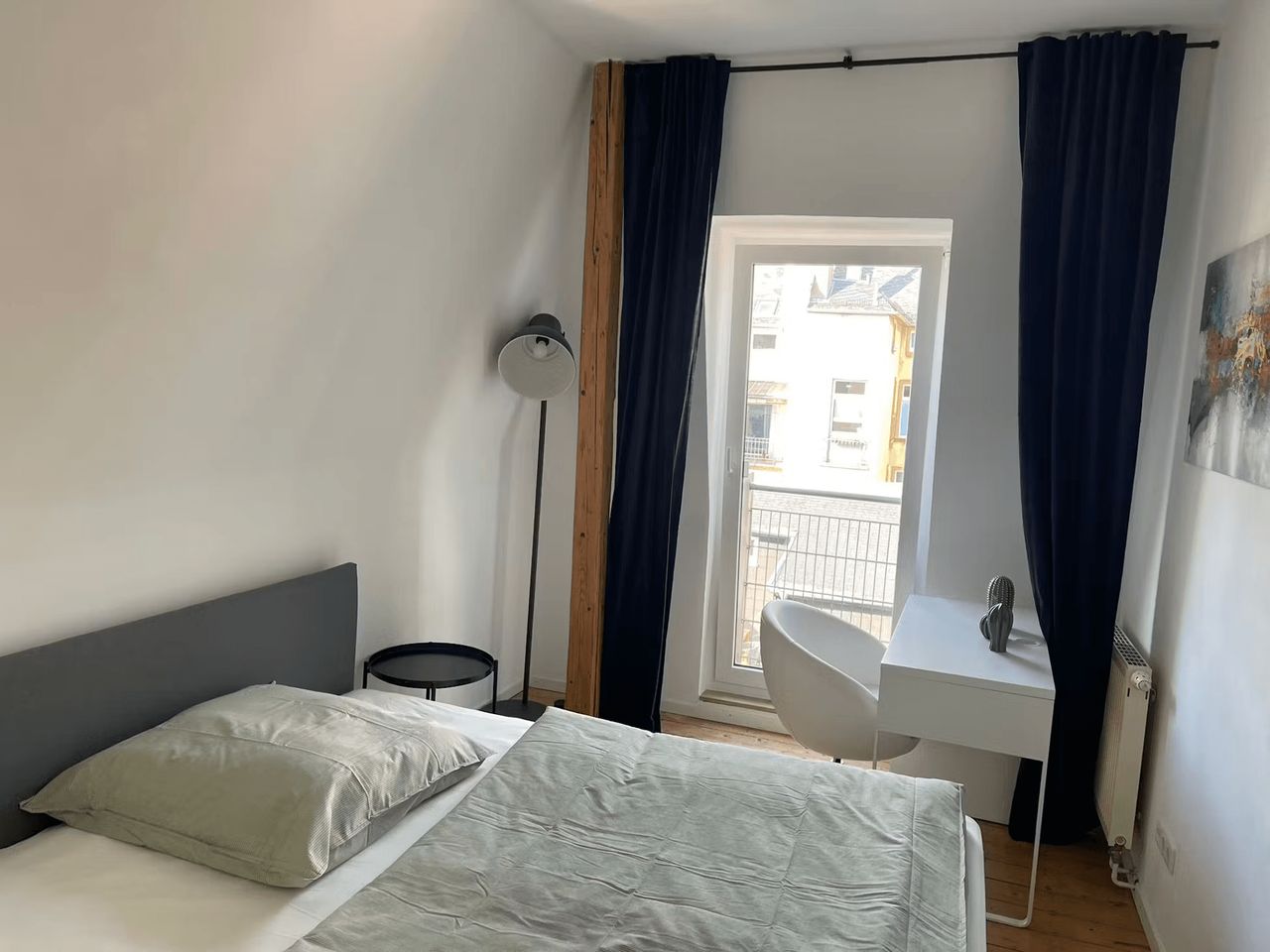 Zimmer Ingolstädter Straße in Frankfurt am Main