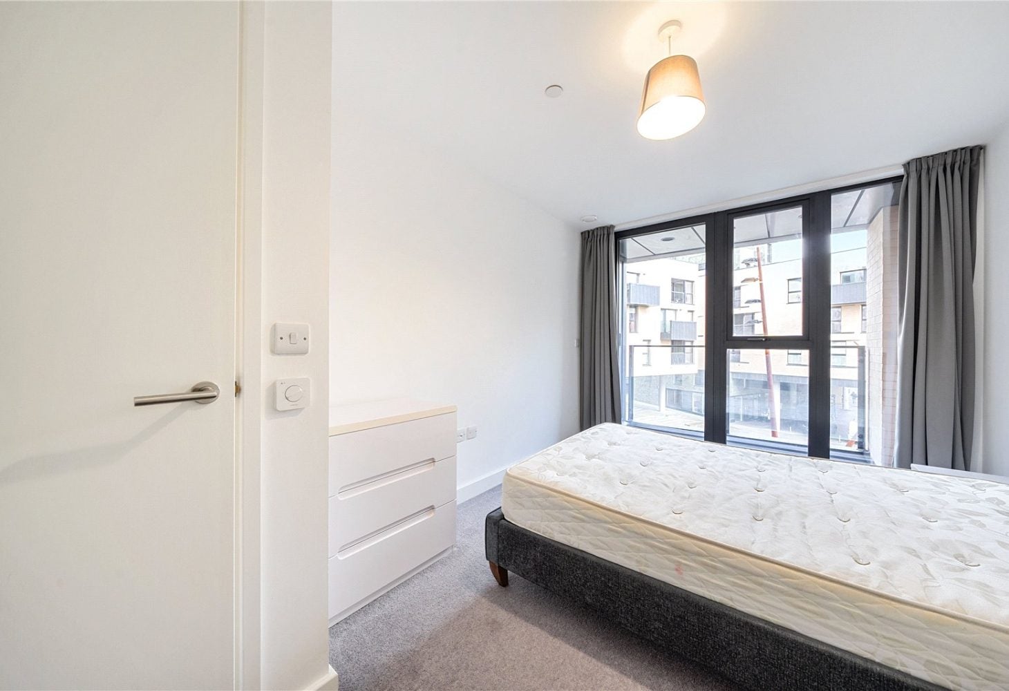 Flat Norman Court in Oadby