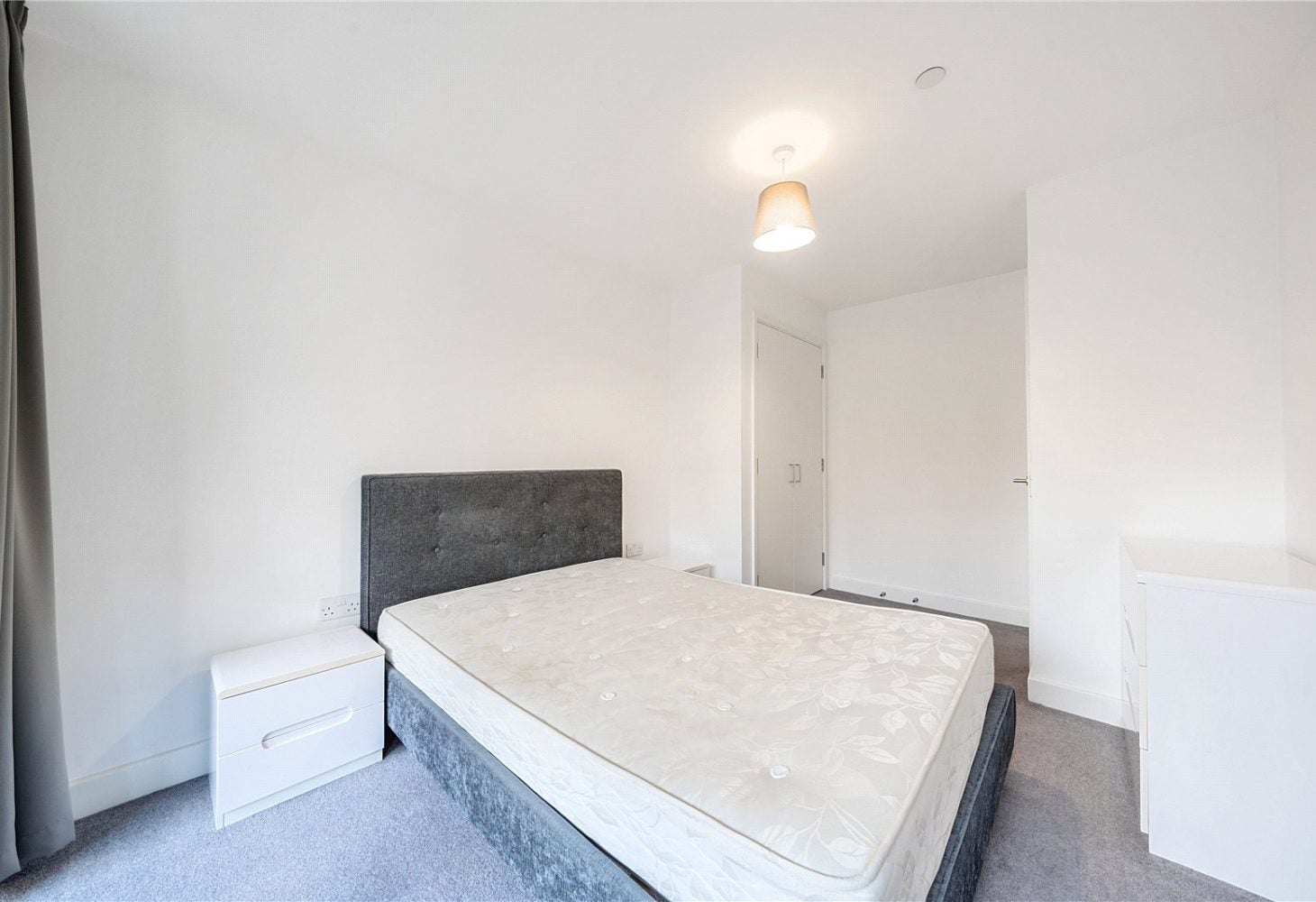 Flat Norman Court in Oadby