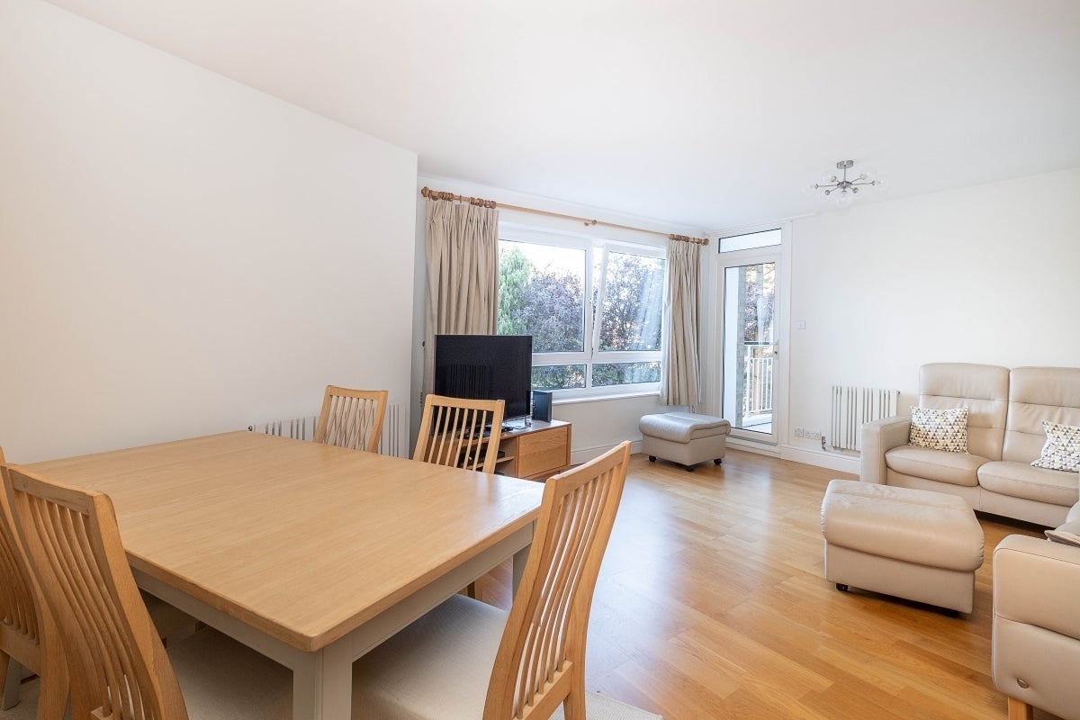 Flat The Albany in Greater London