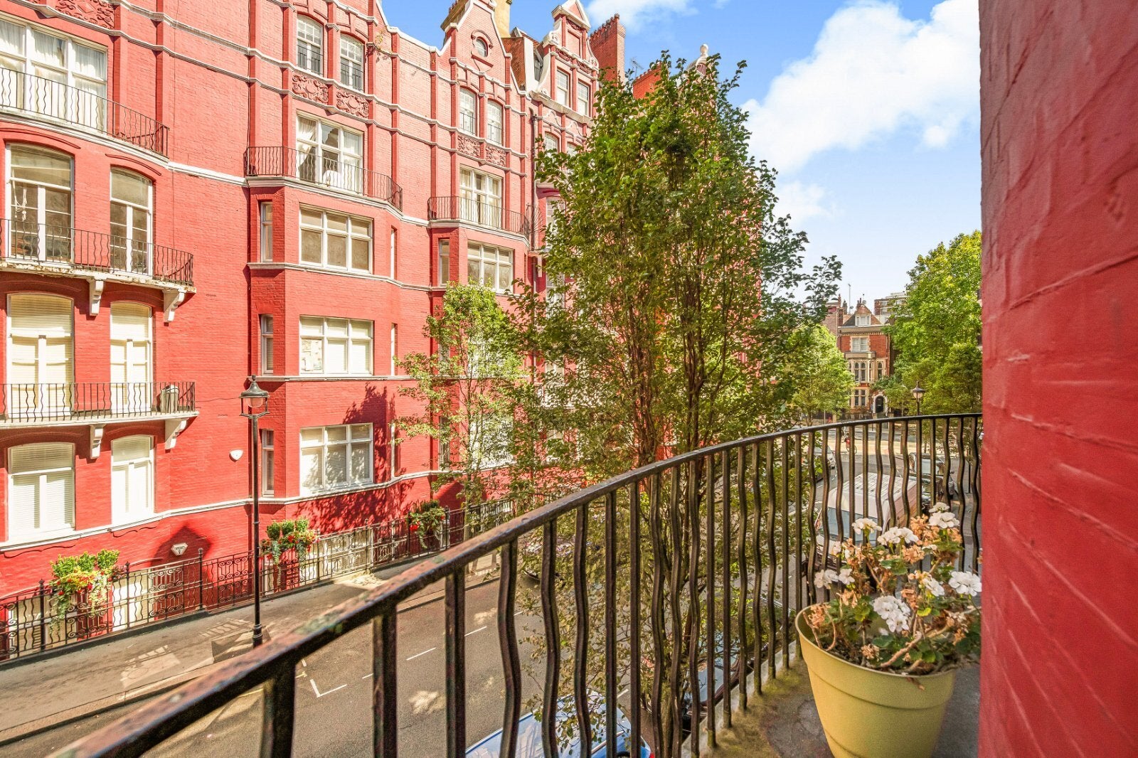 Flat Cabbell Street in City of Westminster