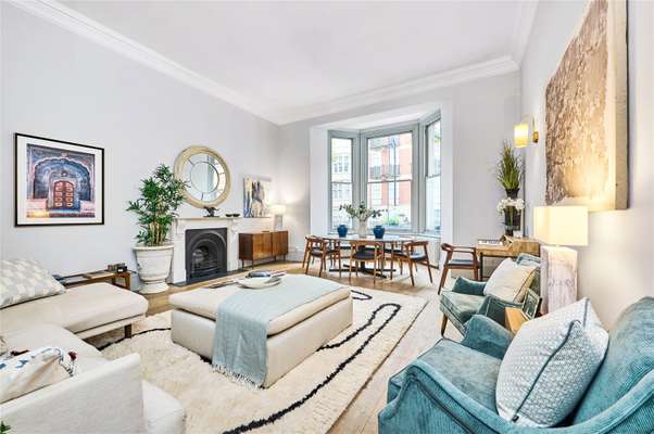 Flat Old Brompton Road in Greater London